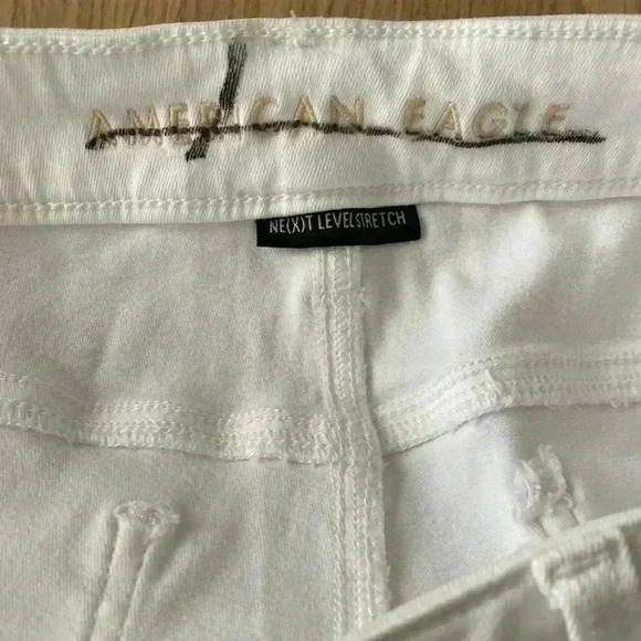 🆕 AEO Plus-size Hi-Rise White Jegging Jeans 20 🆕 - Picture 9 of 14